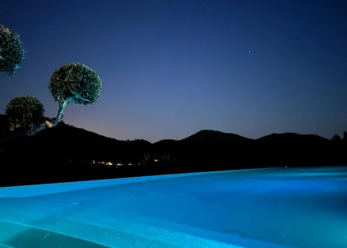 Campos River House * Фигейро-душ-Виньюш